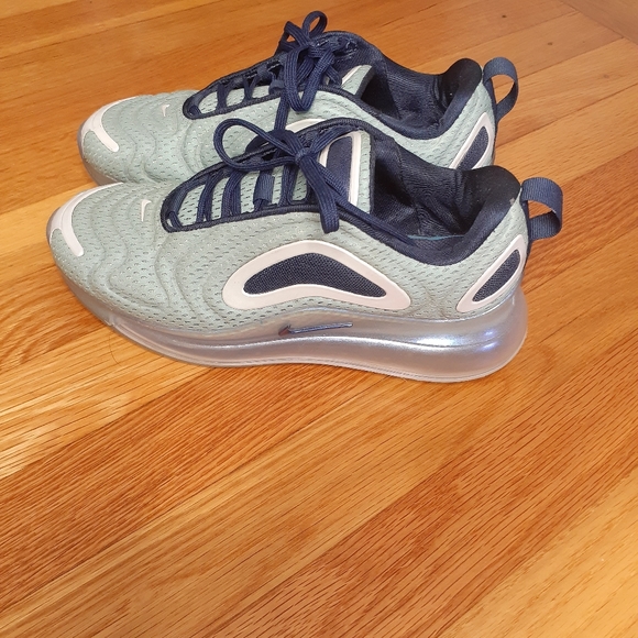 NIKE AIR MAX 270 WOMEN'S Size 6.5 Met. Silver & Mid. NAVY - Picture 2 of 5